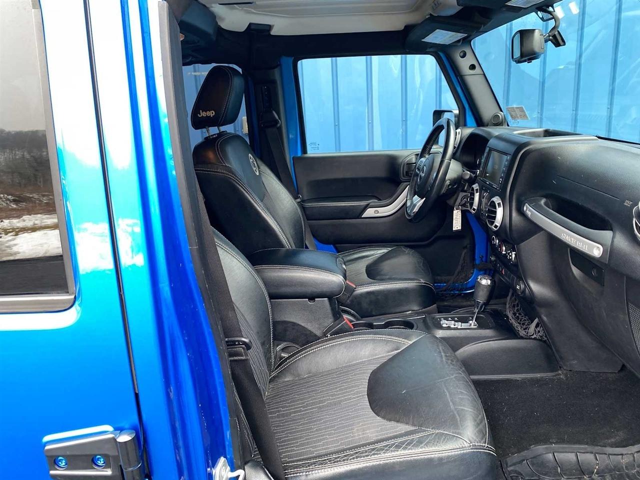 Jeep Wrangler Unlimited Sport 4WD 2014