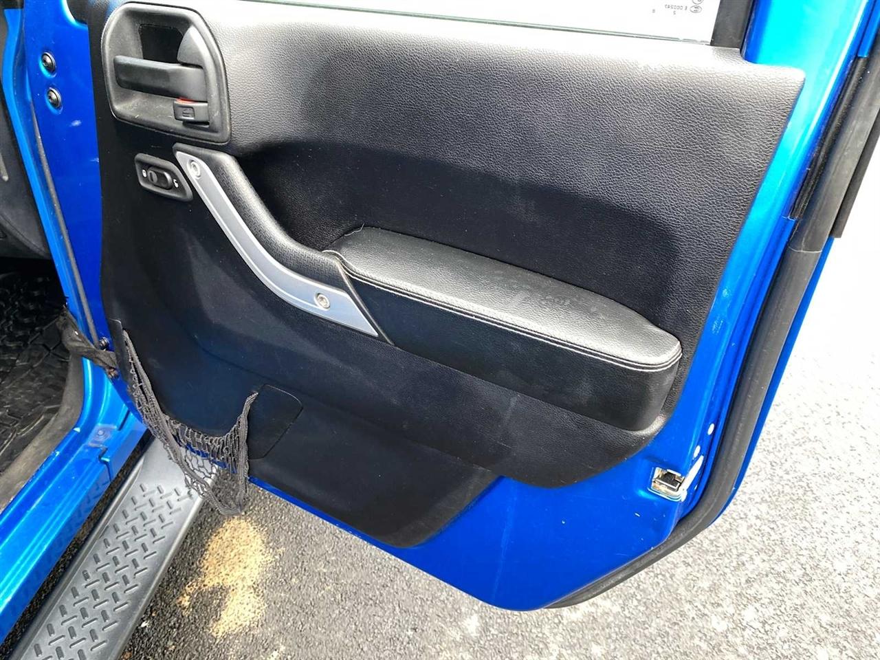 Jeep Wrangler Unlimited Sport 4WD 2014