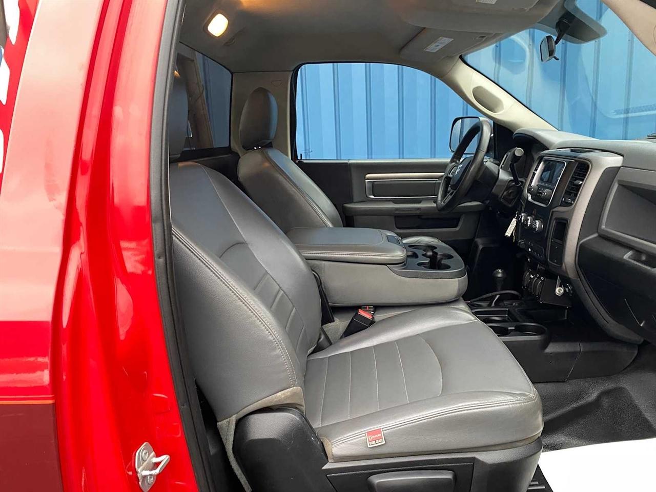 RAM 5500 Regular Cab 4WD DRW 2016