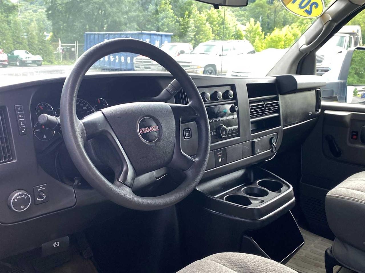 GMC Savana G3500 2015