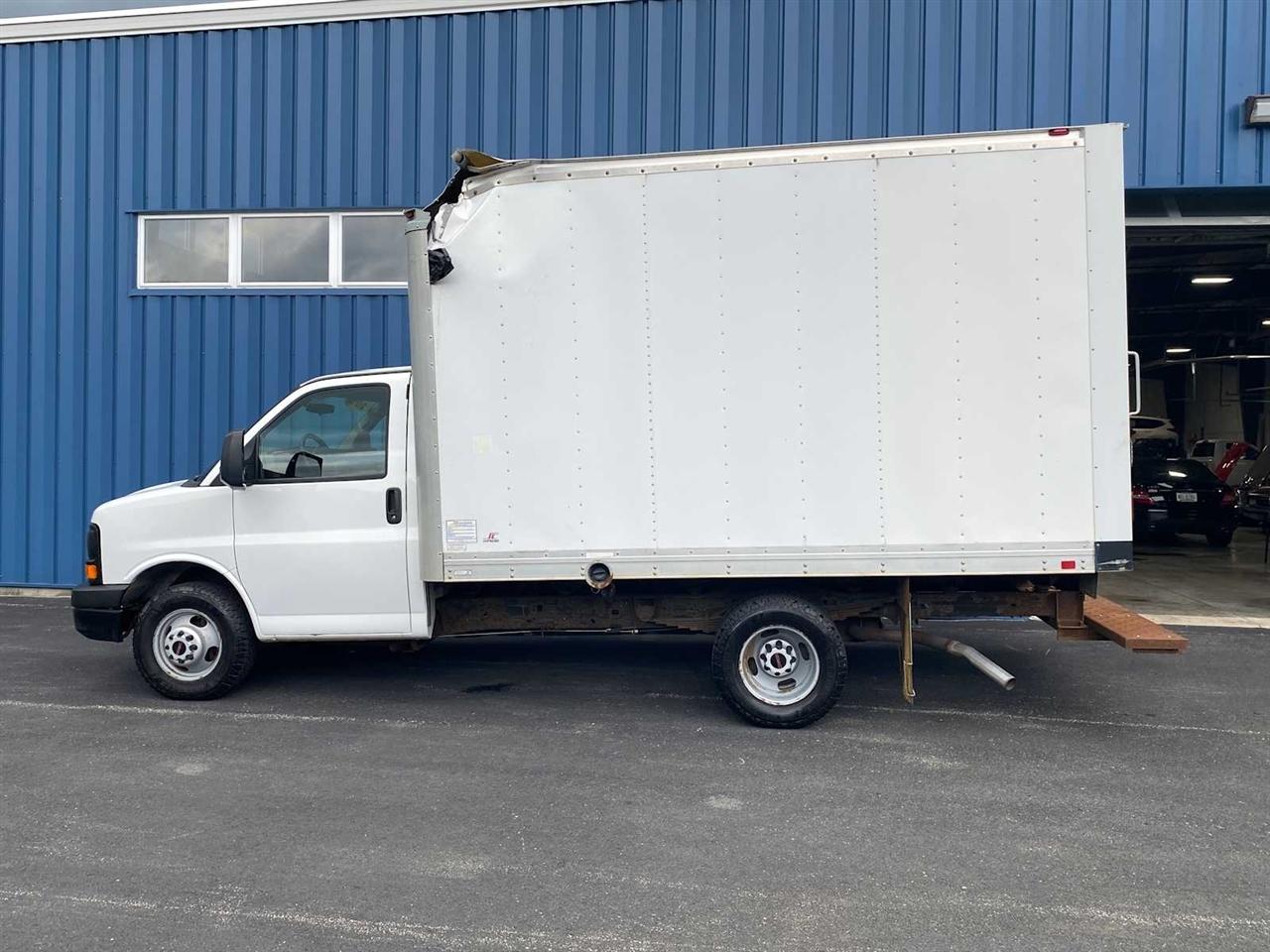 GMC Savana G3500 2015