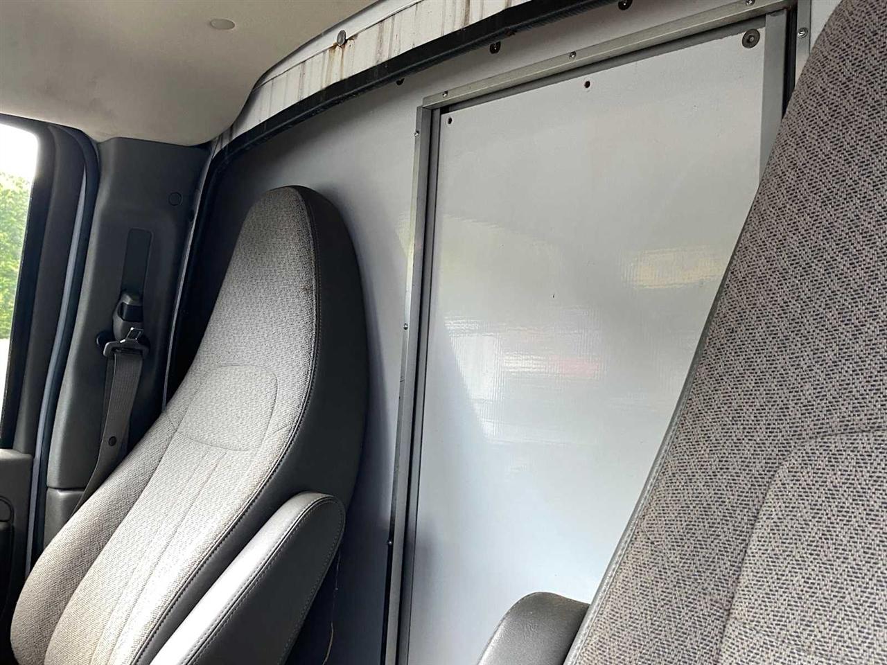 GMC Savana G3500 2015