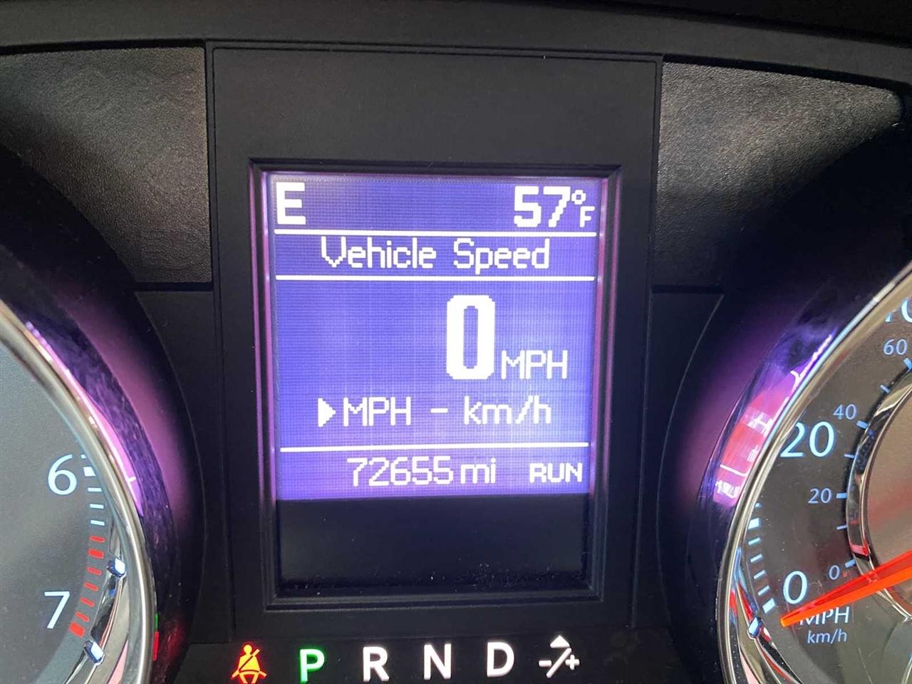 Chrysler Town & Country Touring-L 2012