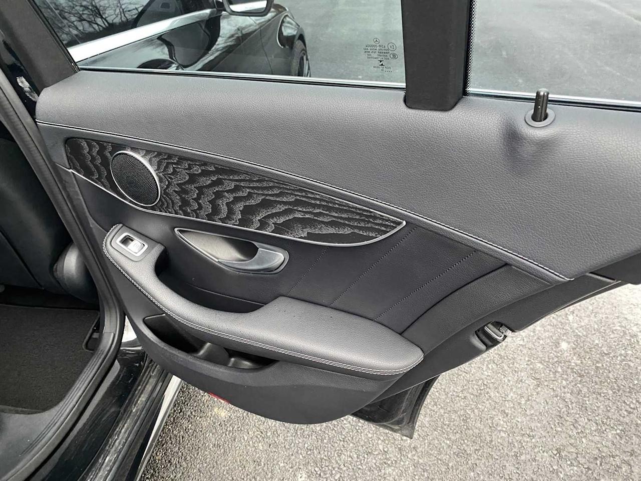 Mercedes-Benz C-Class C300 4MATIC Sedan 2016