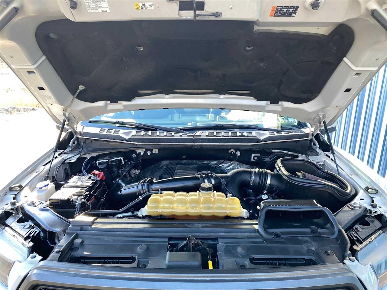 Ford F-150 Raptor SuperCrew 4WD 2017