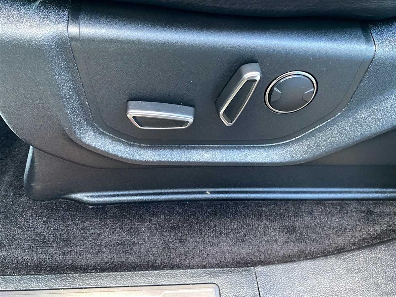 Ford F-150 Raptor SuperCrew 4WD 2017