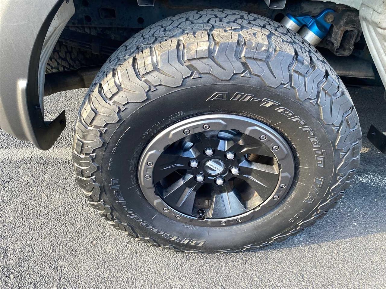 Ford F-150 Raptor SuperCrew 4WD 2017