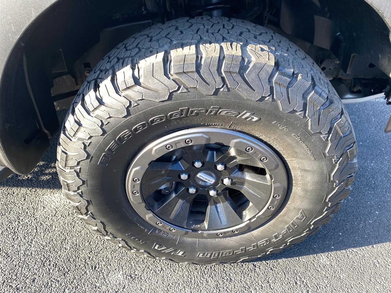 Ford F-150 Raptor SuperCrew 4WD 2017