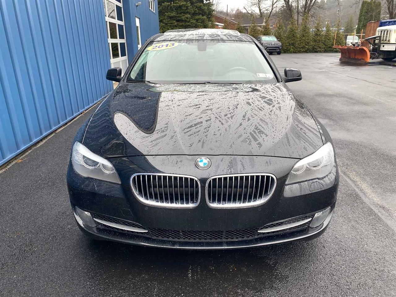 BMW 5-Series 535i xDrive 2013