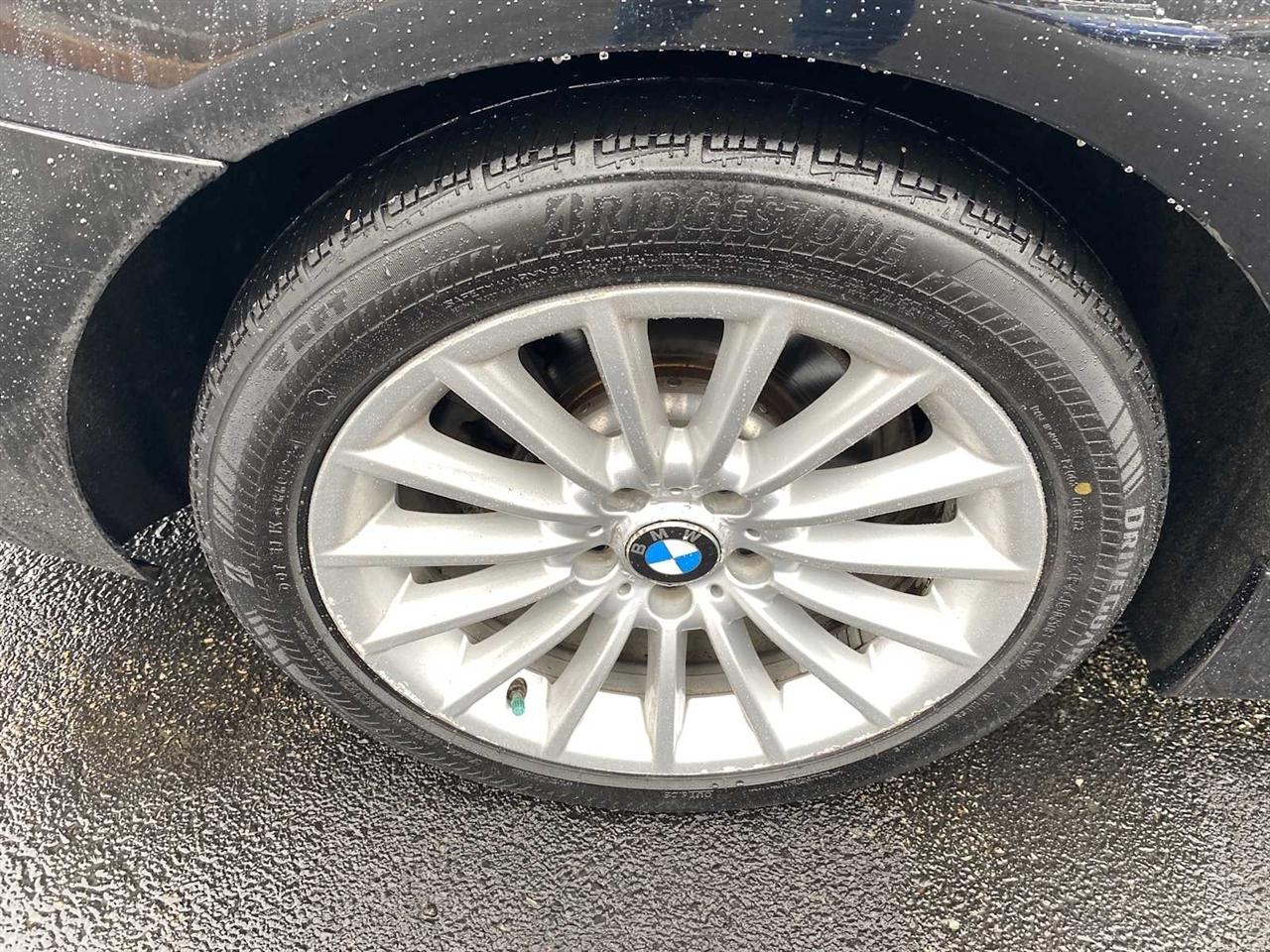 BMW 5-Series 535i xDrive 2013