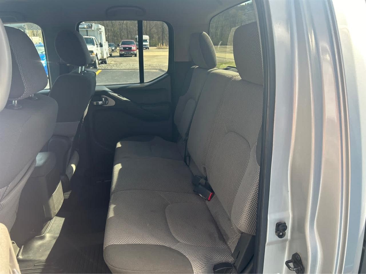 Suzuki Equator Sport Crew Cab LWB 4WD 2009