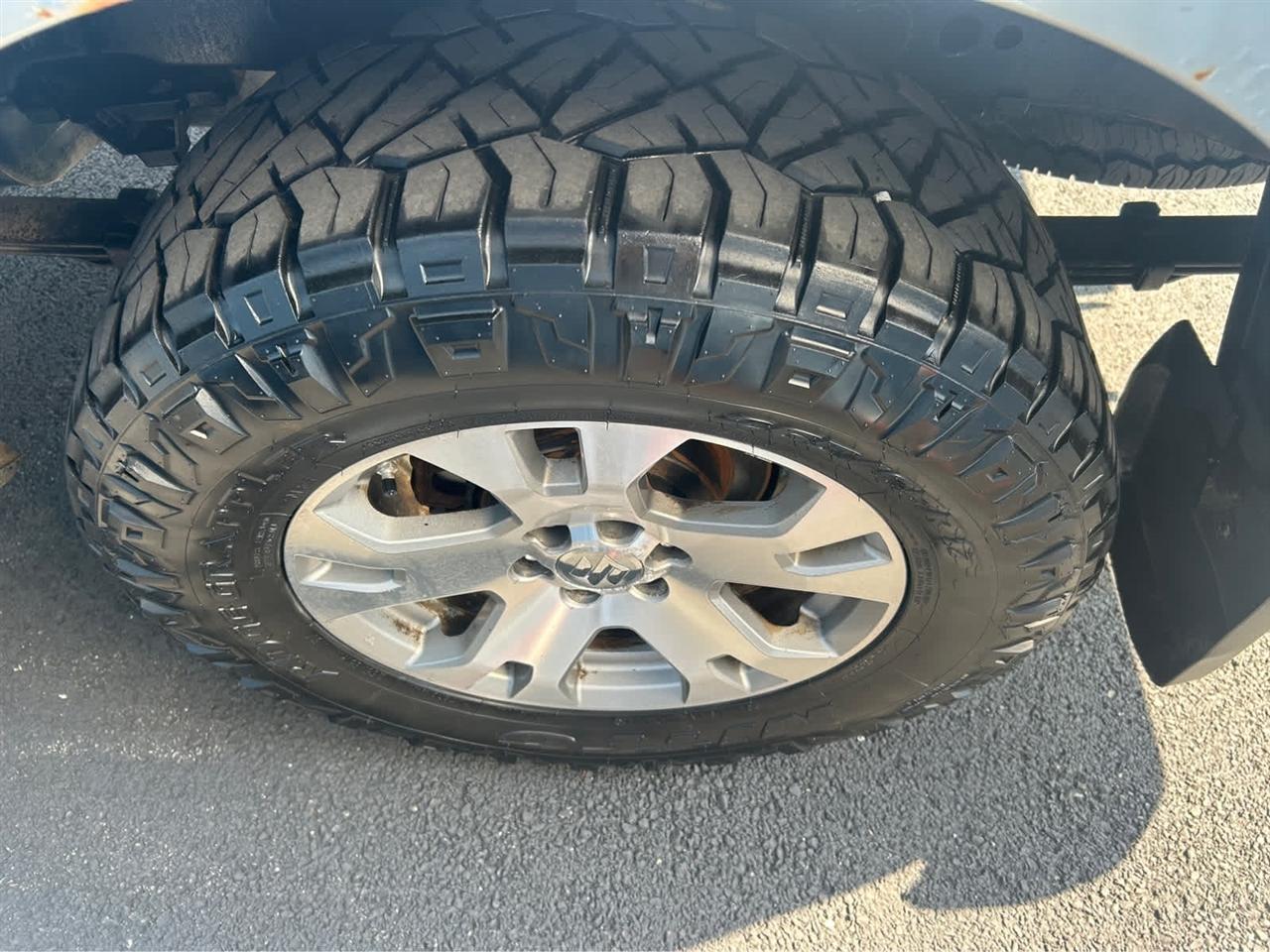 Suzuki Equator Sport Crew Cab LWB 4WD 2009