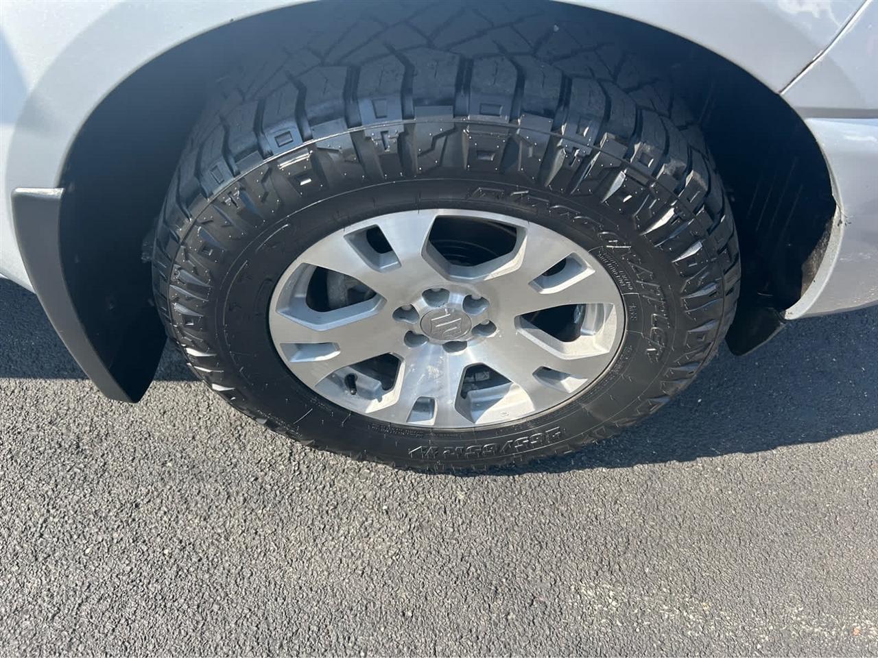 Suzuki Equator Sport Crew Cab LWB 4WD 2009