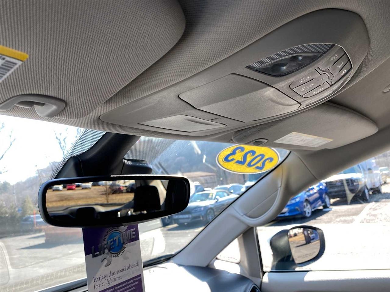 Chrysler Pacifica Touring L 2023