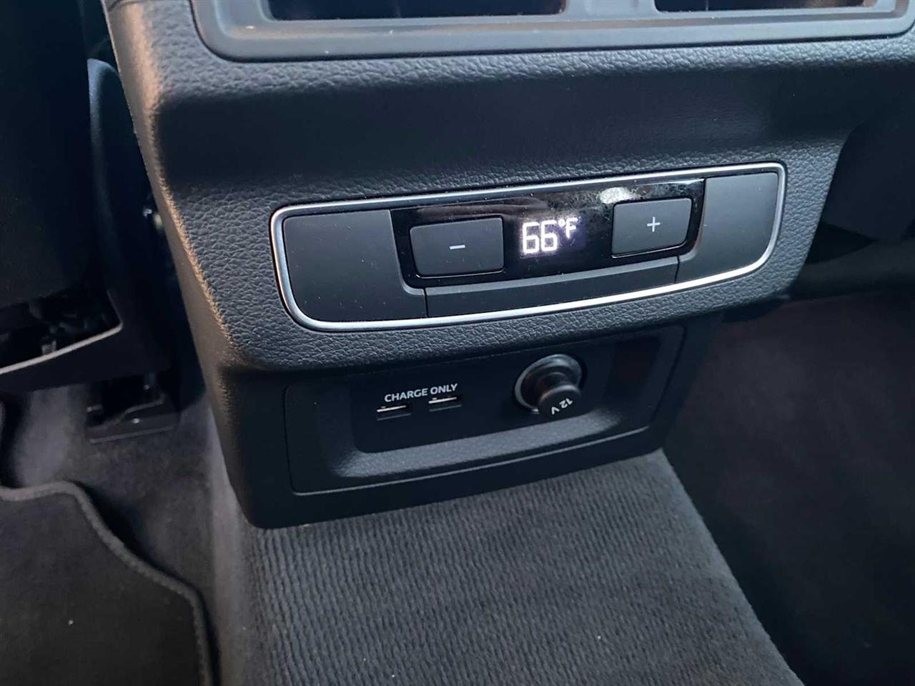 Audi Q5 2.0T Premium Plus quattro 2021