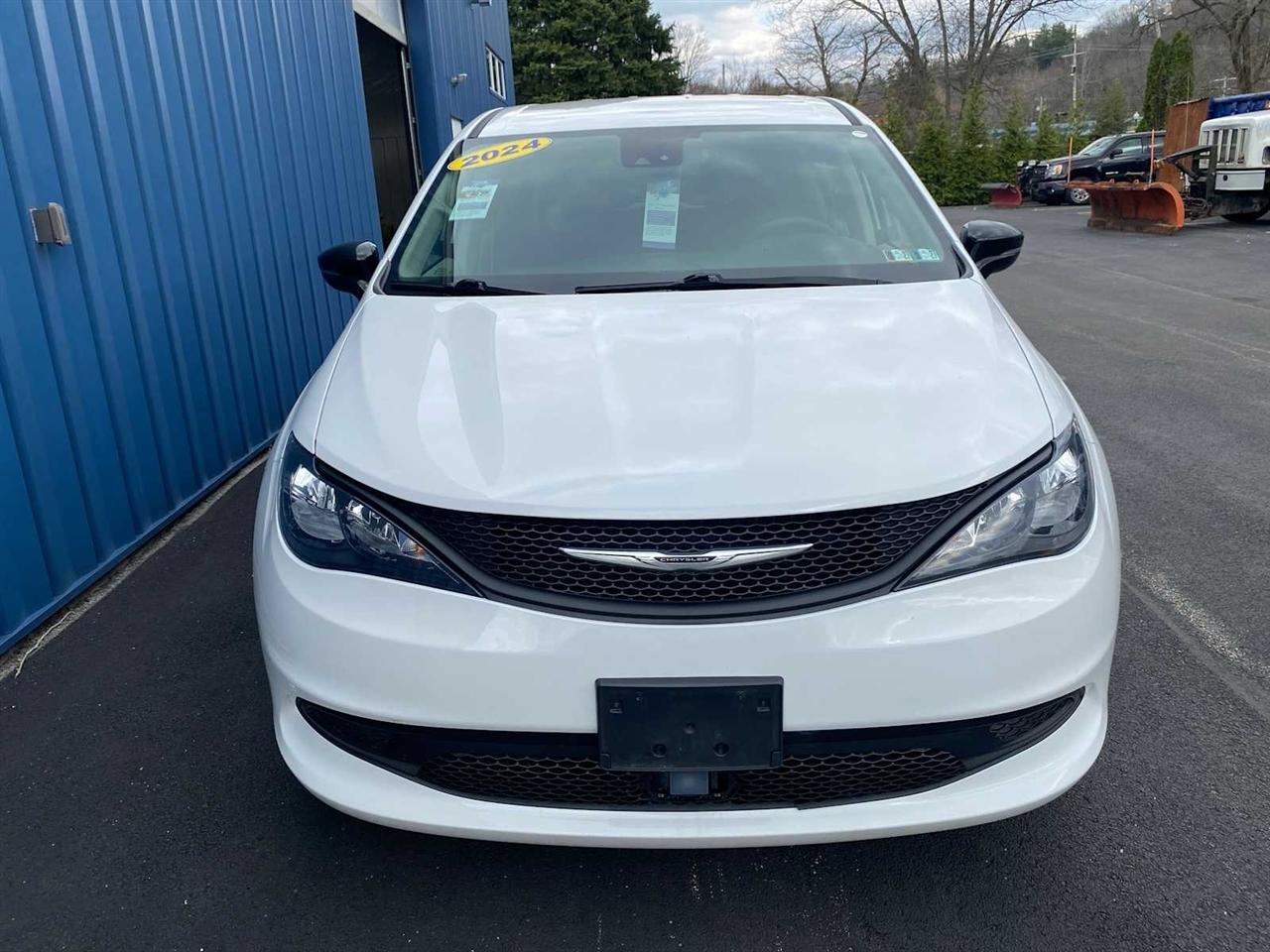 Chrysler Voyager LX 2024