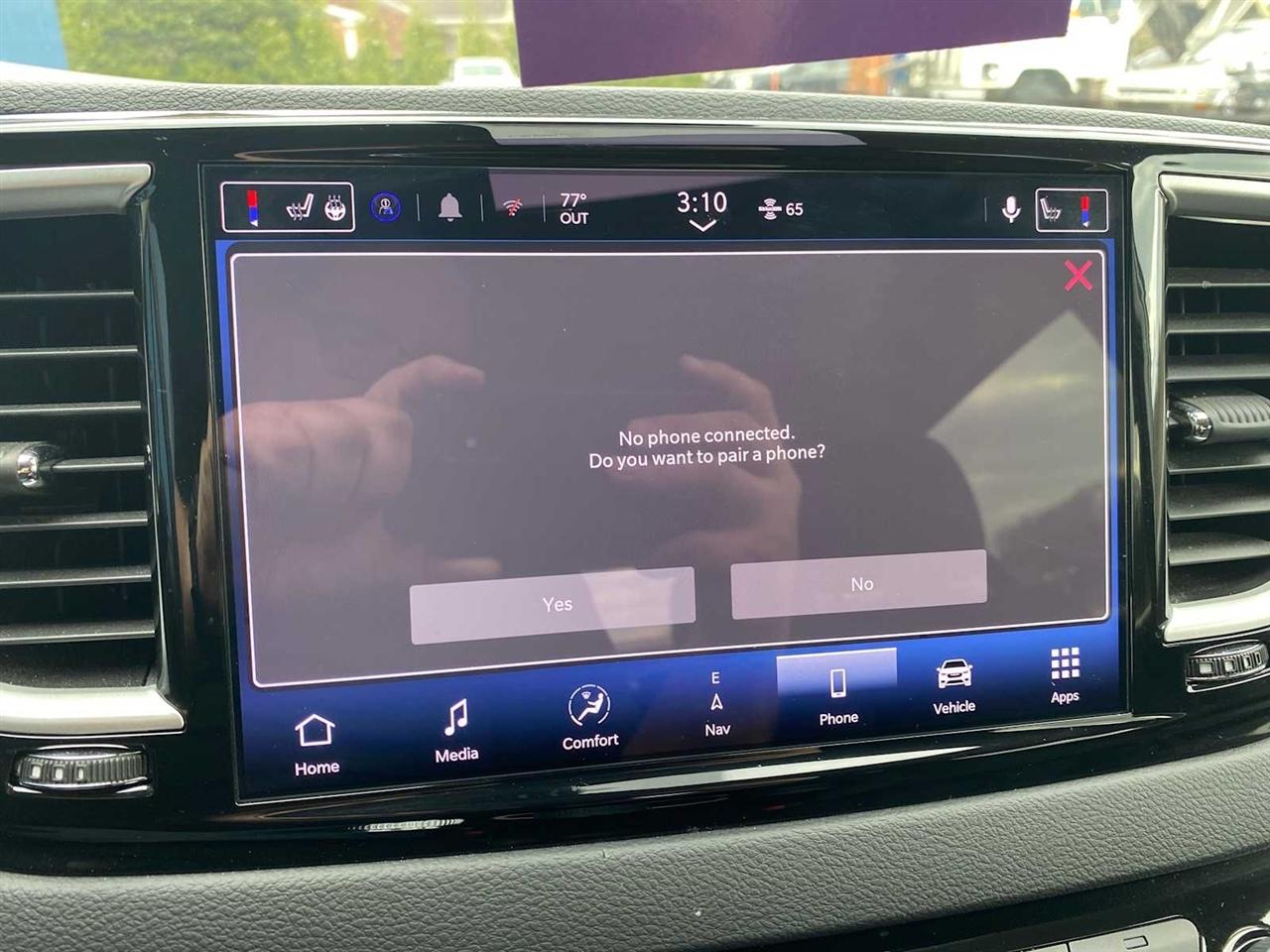 Chrysler Voyager LX 2024