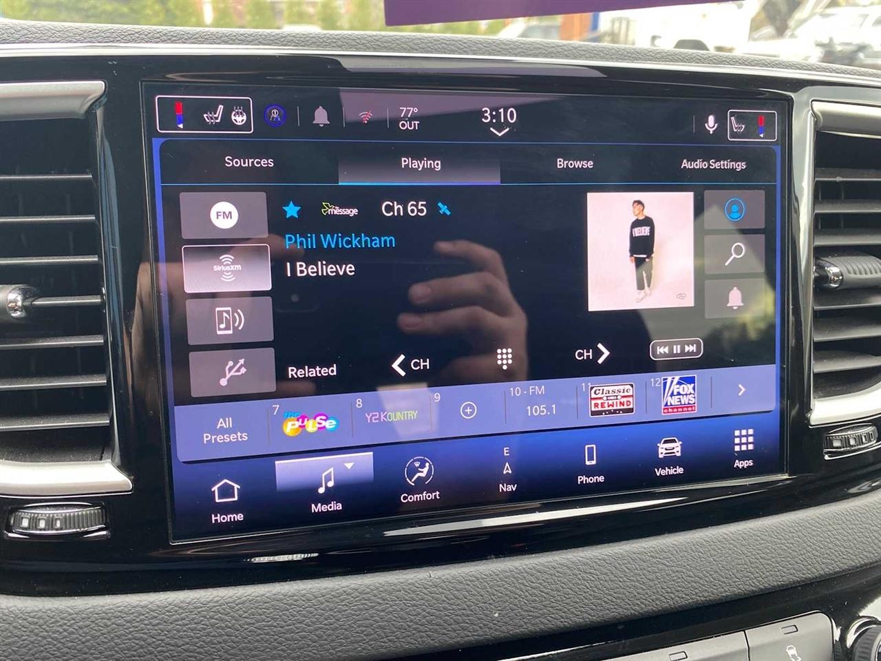 Chrysler Voyager LX 2024