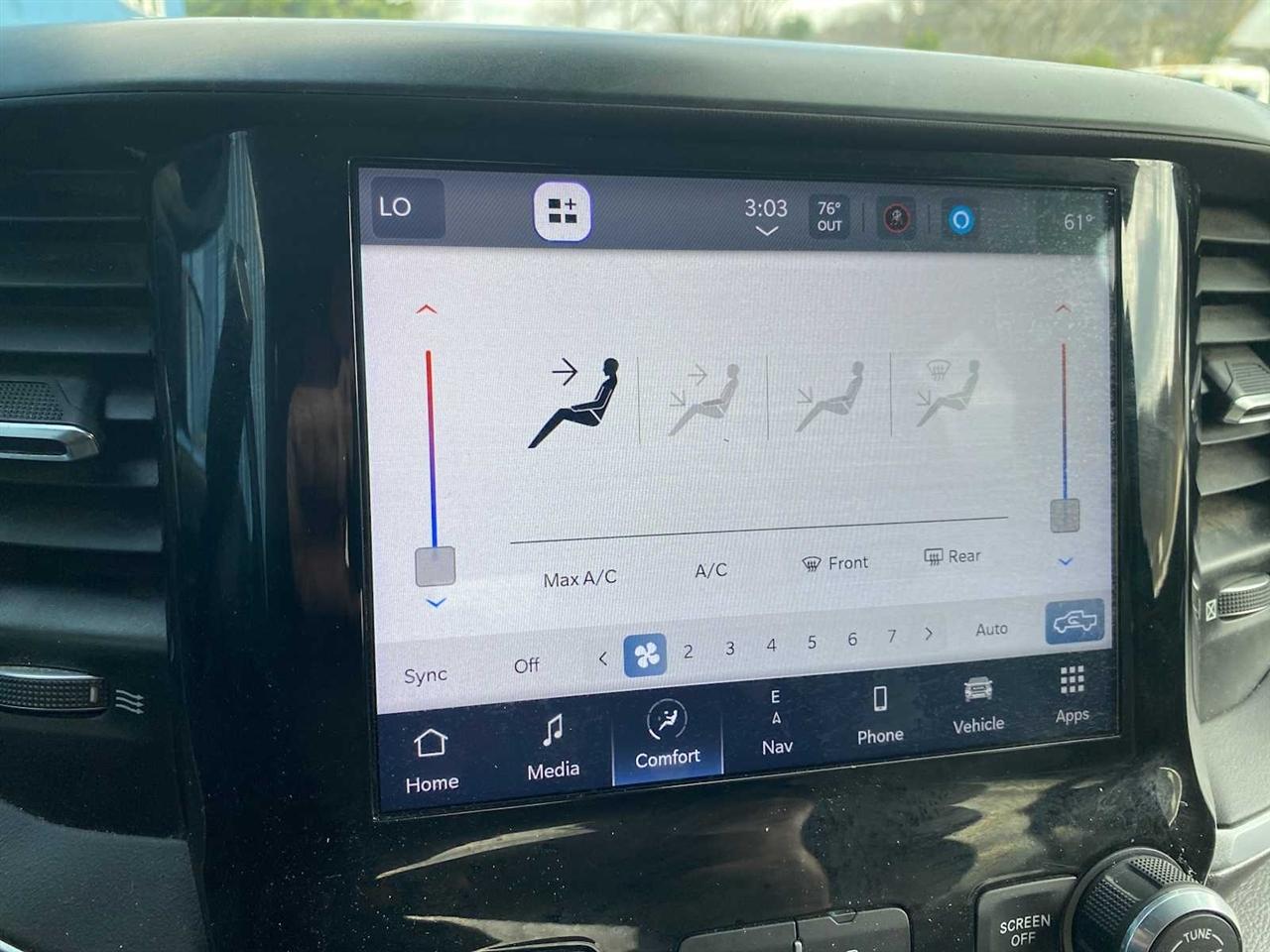 RAM 3500 Big Horn Crew Cab LWB 4WD DRW 2022