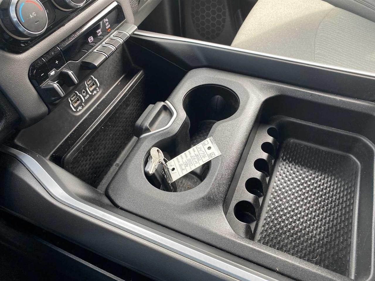 RAM 3500 Big Horn Crew Cab LWB 4WD DRW 2022