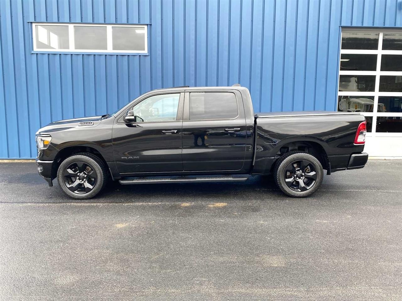 RAM 1500 Big Horn Crew Cab SWB 4WD 2019