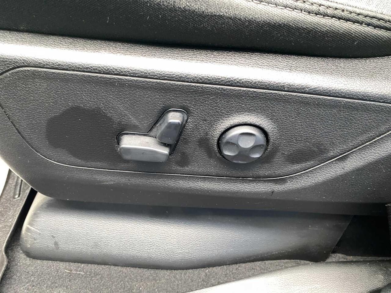 RAM 1500 Big Horn Crew Cab SWB 4WD 2019