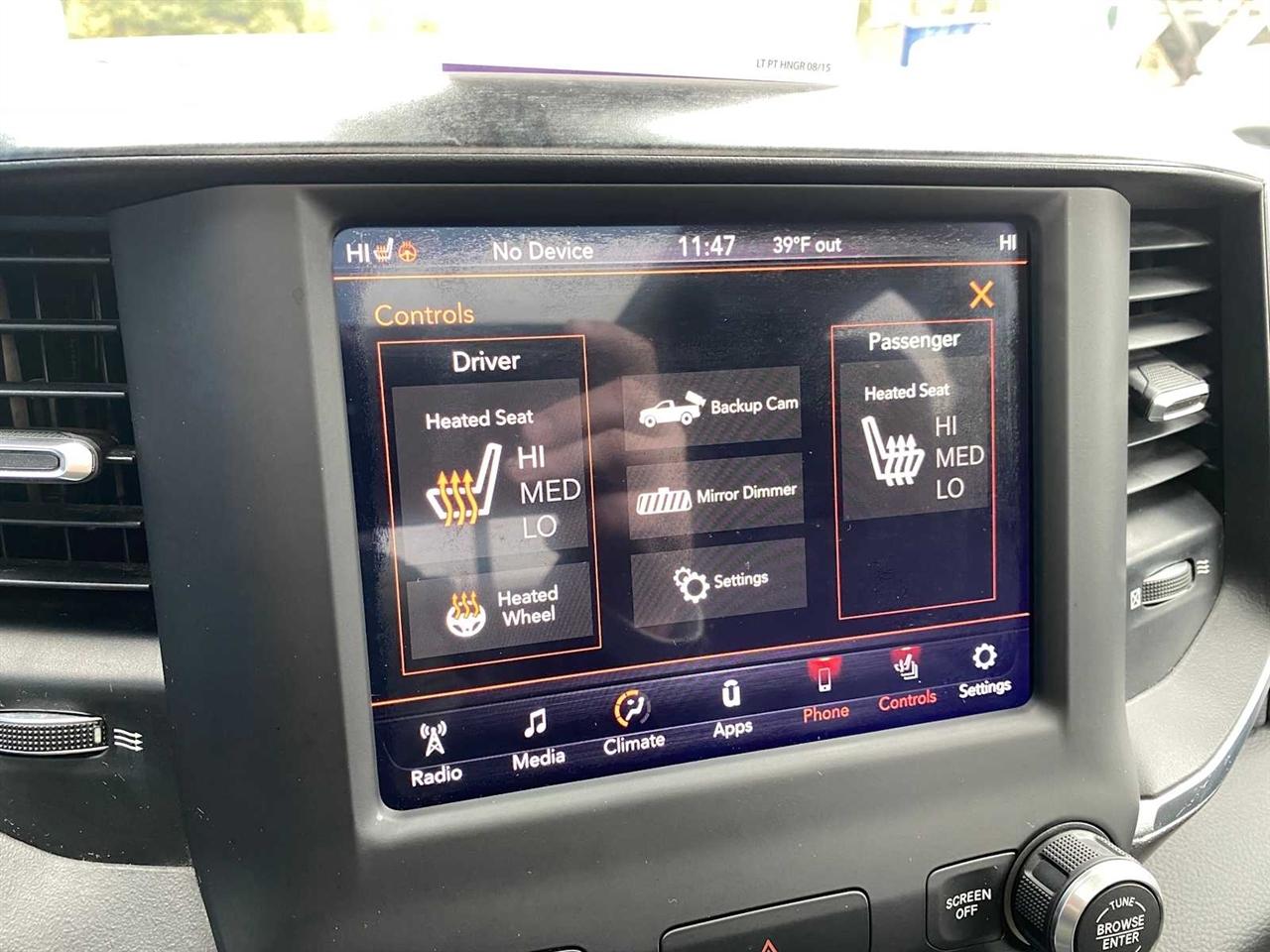 RAM 1500 Big Horn Crew Cab SWB 4WD 2019