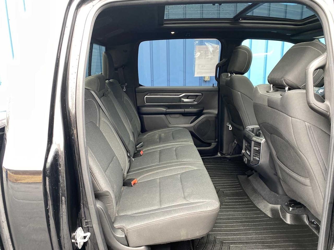 RAM 1500 Big Horn Crew Cab SWB 4WD 2019