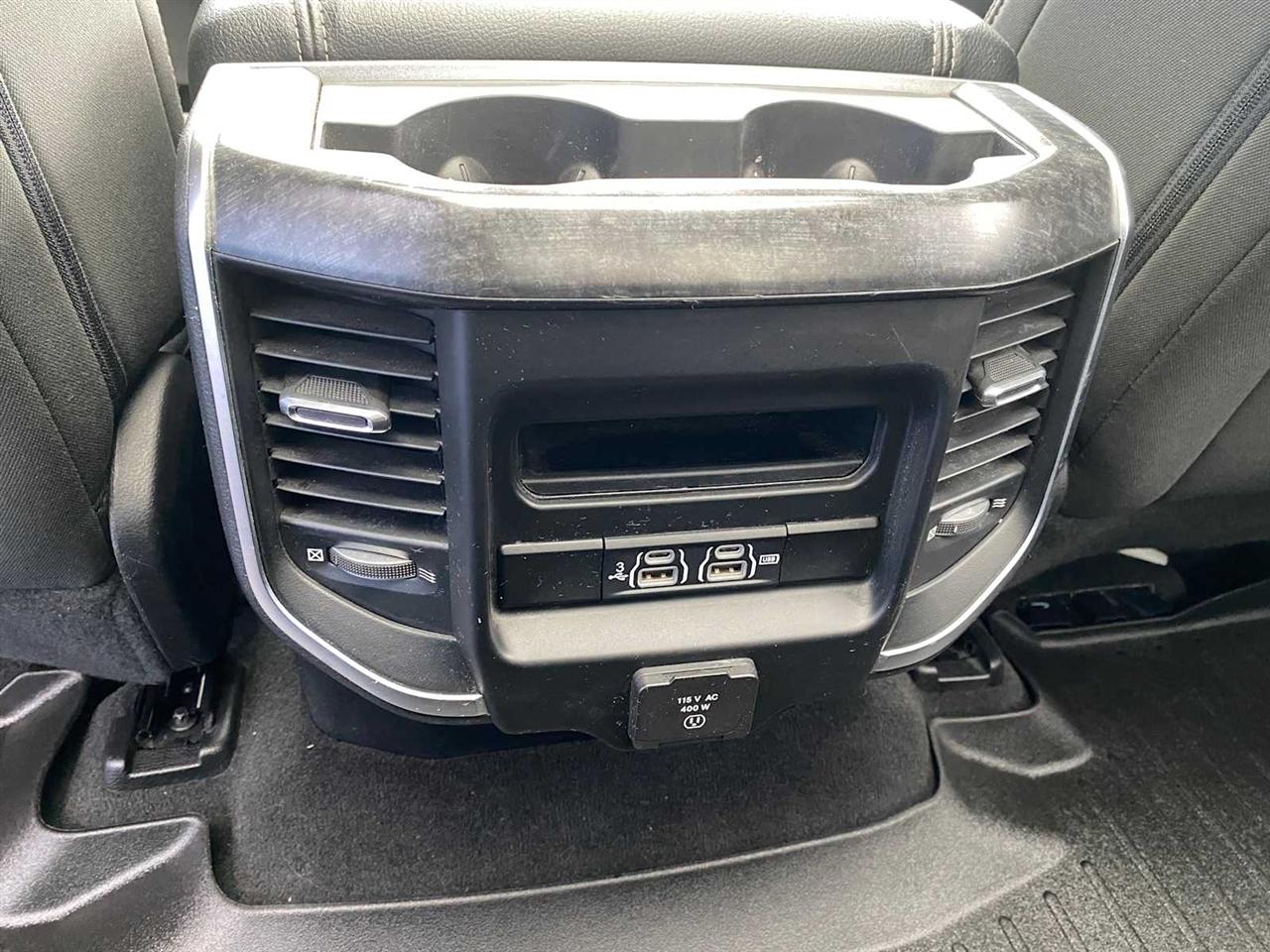 RAM 1500 Big Horn Crew Cab SWB 4WD 2019