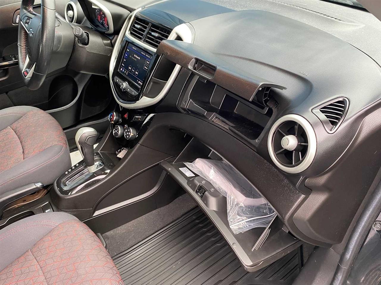 Chevrolet Sonic RS Auto 5-Door 2020