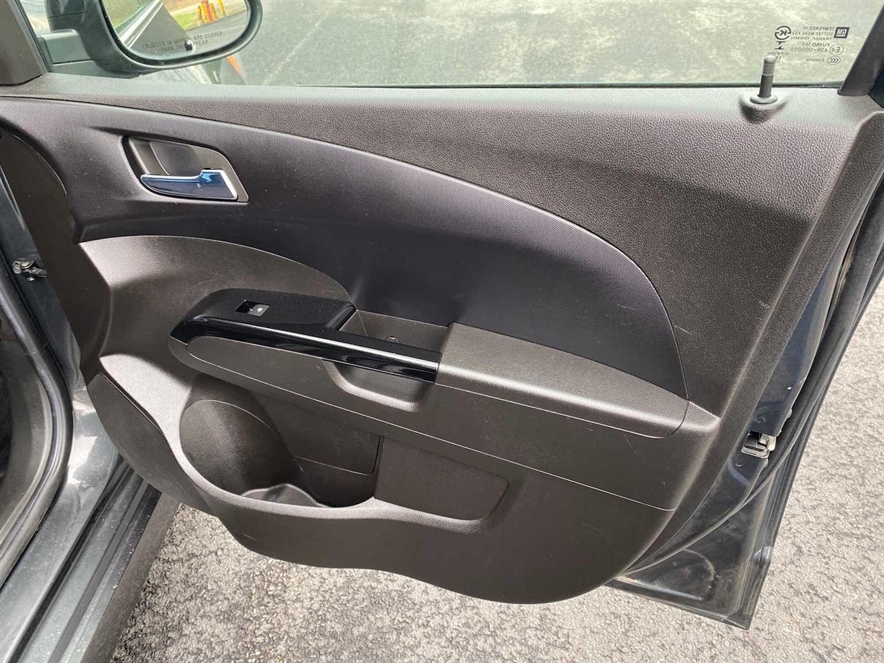 Chevrolet Sonic RS Auto 5-Door 2020