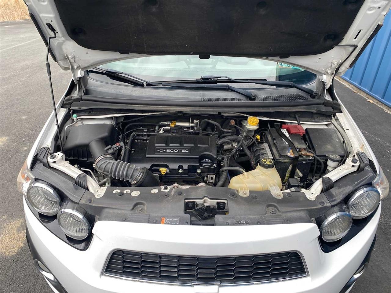 Chevrolet Sonic LTZ Auto Sedan 2014