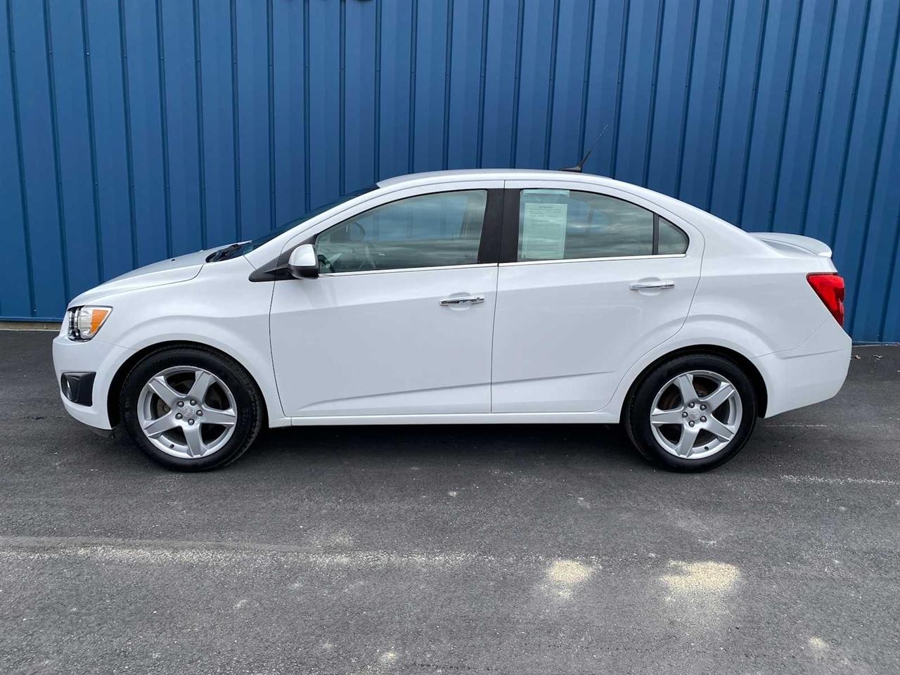 Chevrolet Sonic LTZ Auto Sedan 2014