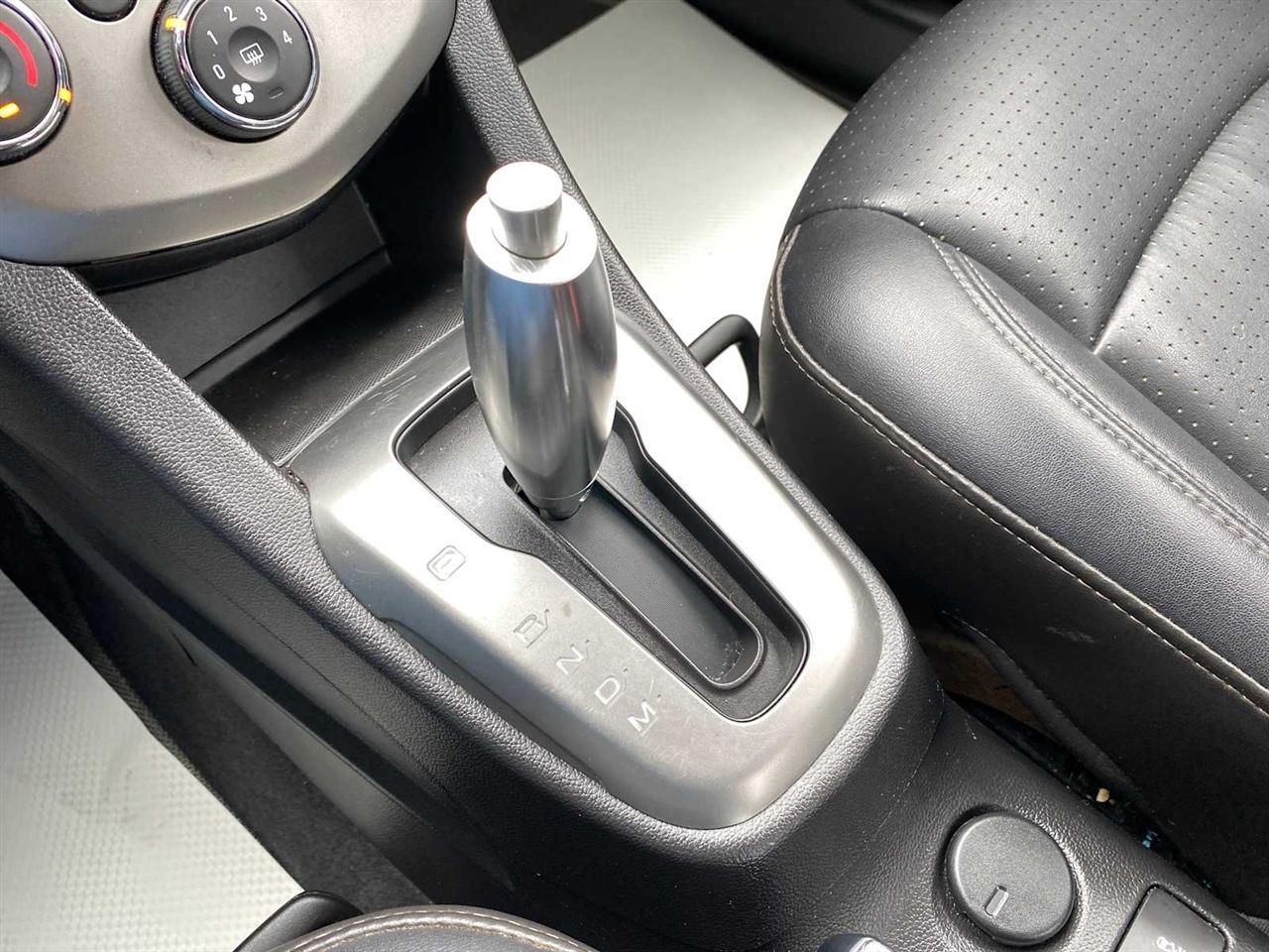 Chevrolet Sonic LTZ Auto Sedan 2014