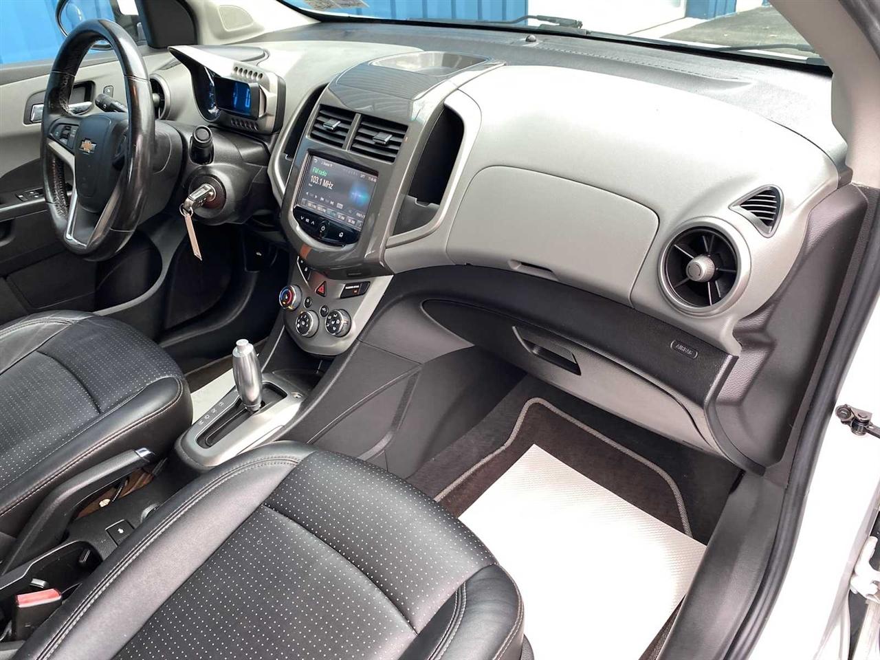 Chevrolet Sonic LTZ Auto Sedan 2014