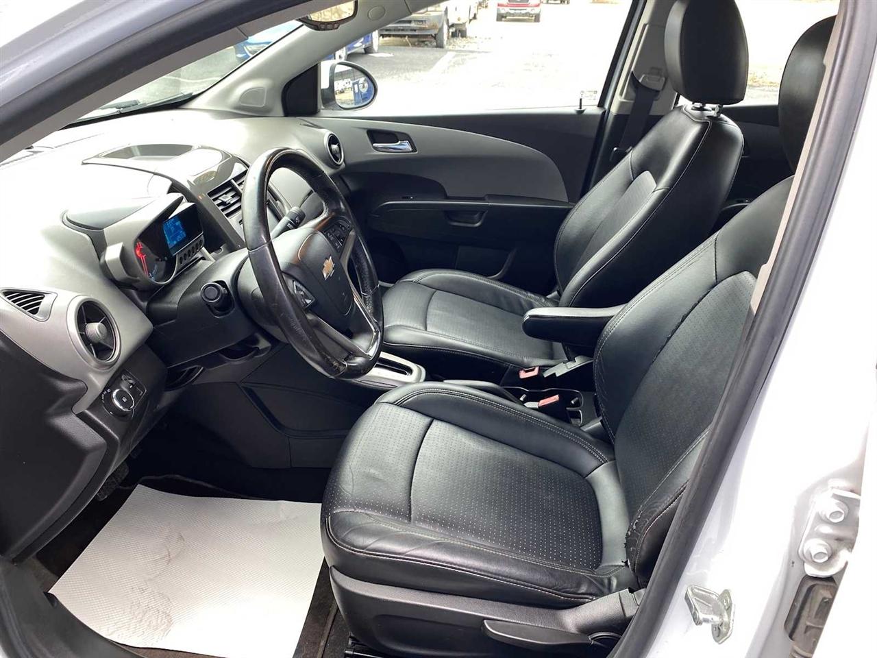 Chevrolet Sonic LTZ Auto Sedan 2014