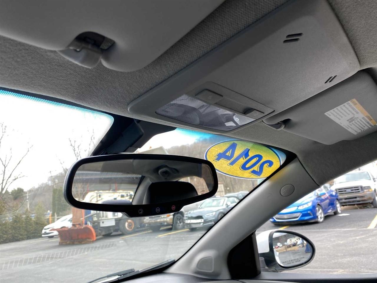 Chevrolet Sonic LTZ Auto Sedan 2014