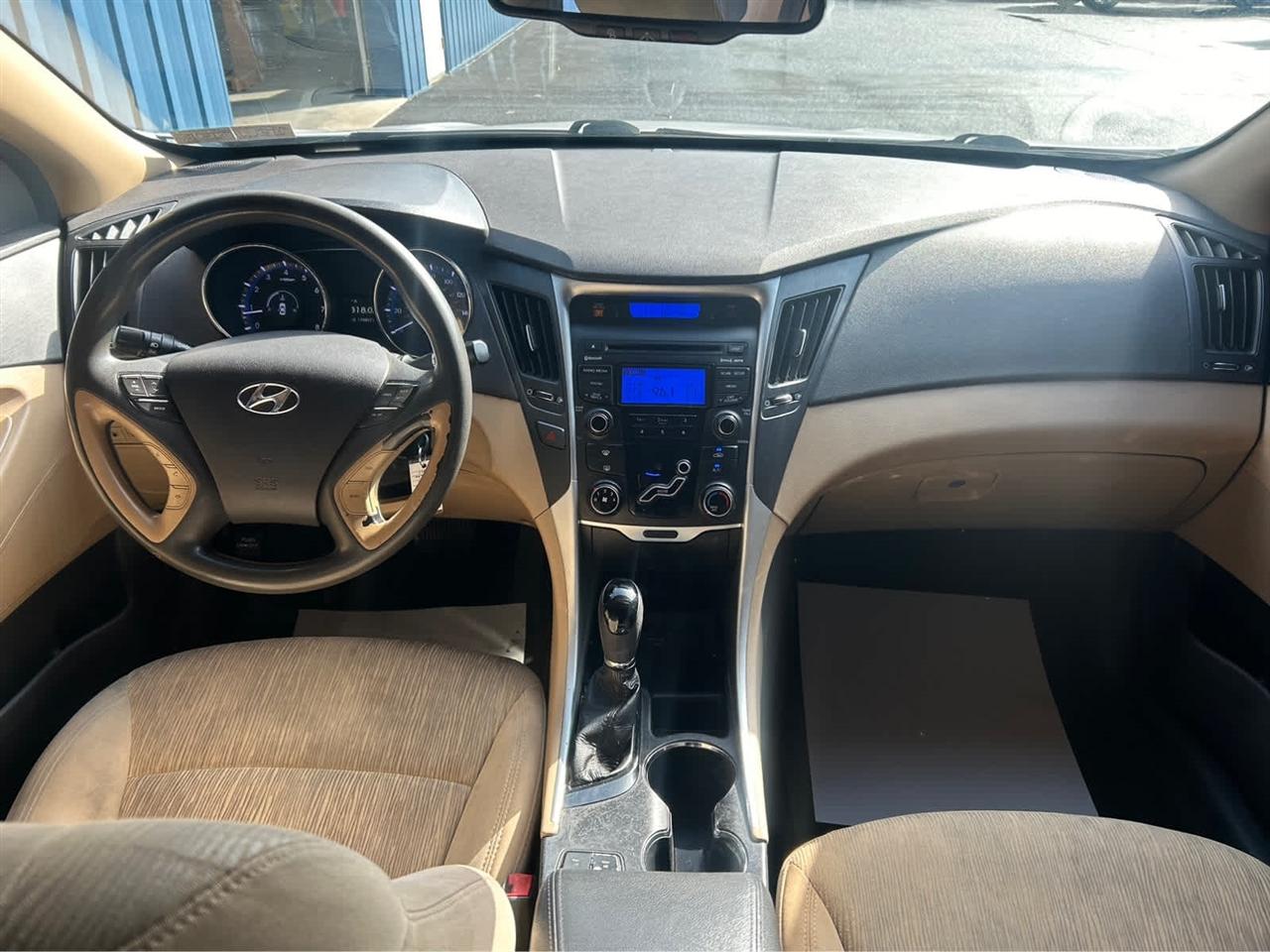 Hyundai Sonata GLS 2013