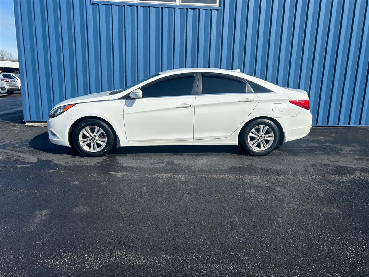 Hyundai Sonata GLS 2013