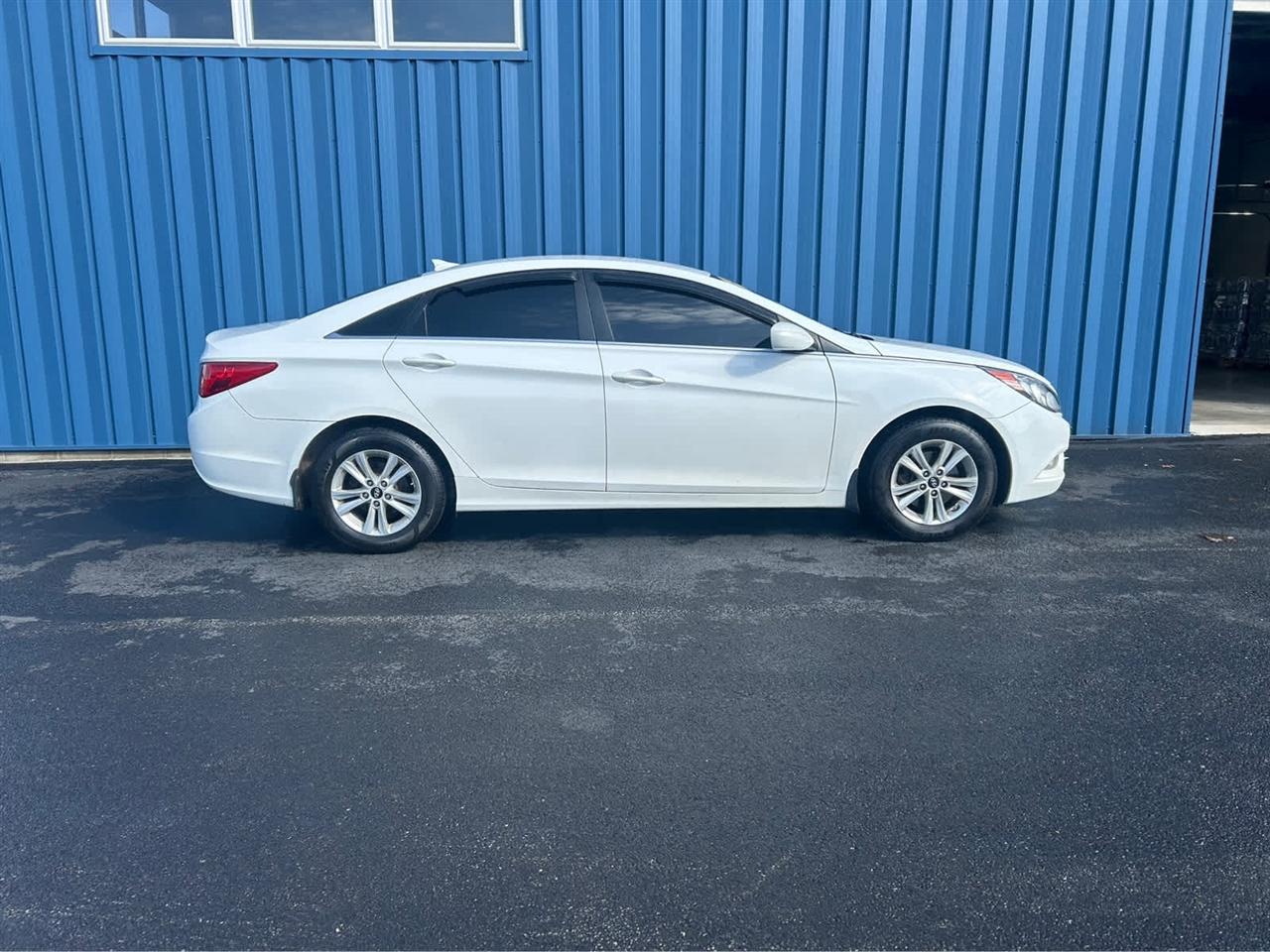 Hyundai Sonata GLS 2013