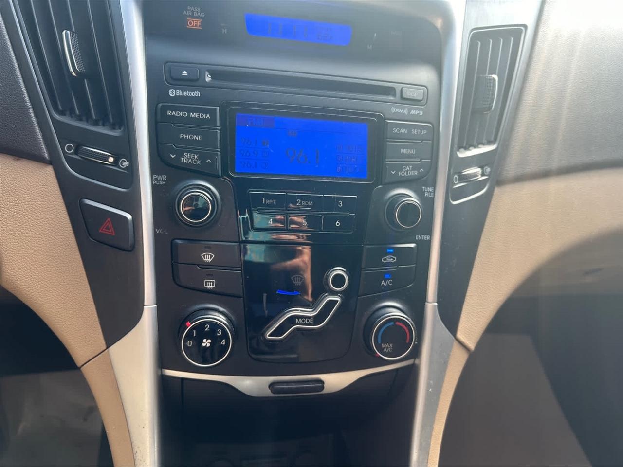 Hyundai Sonata GLS 2013