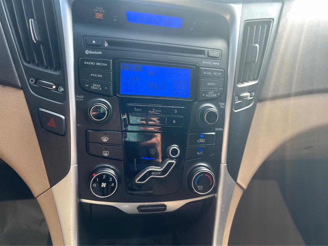 Hyundai Sonata GLS 2013