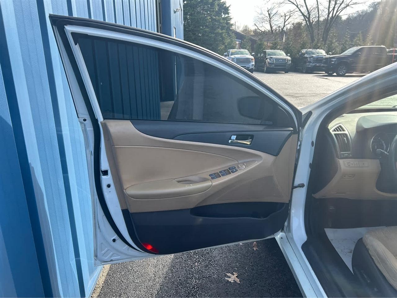 Hyundai Sonata GLS 2013