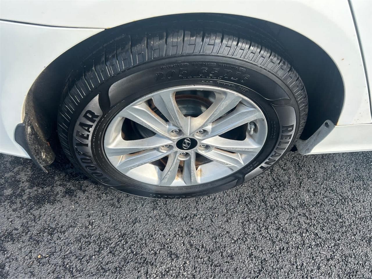 Hyundai Sonata GLS 2013