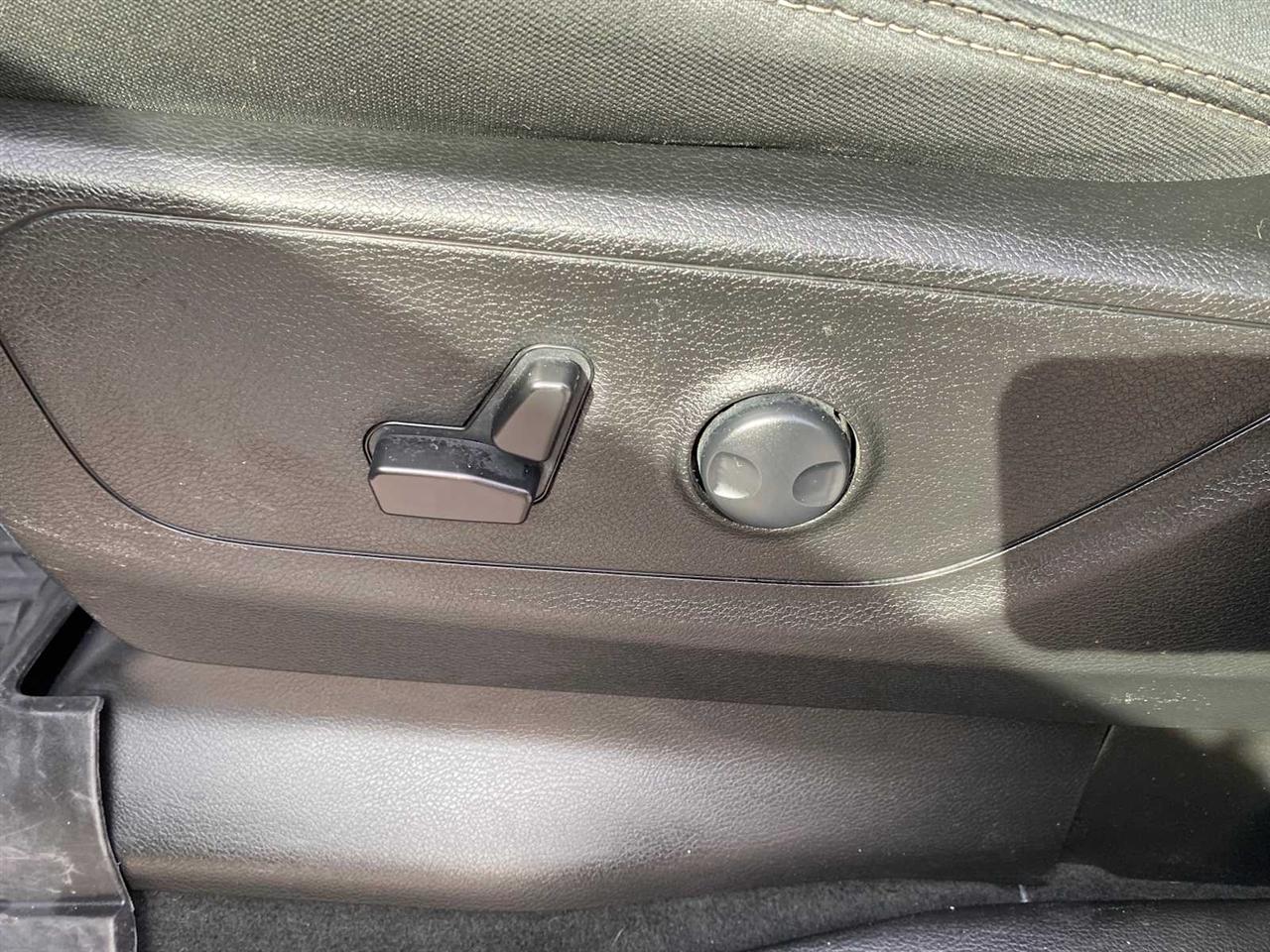 RAM 1500 Big Horn Crew Cab SWB 4WD 2023