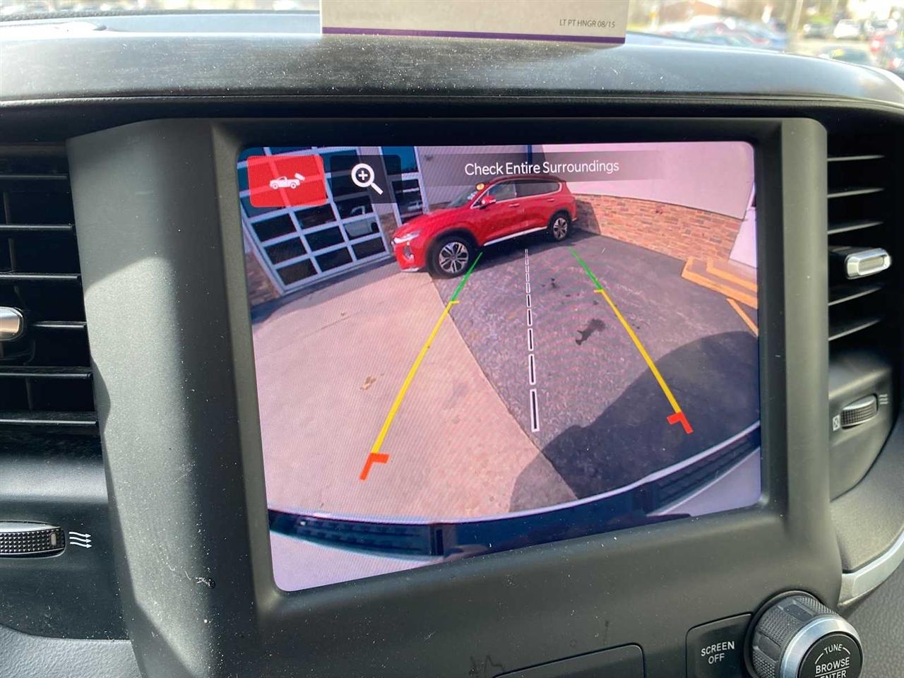 RAM 1500 Big Horn Crew Cab SWB 4WD 2023