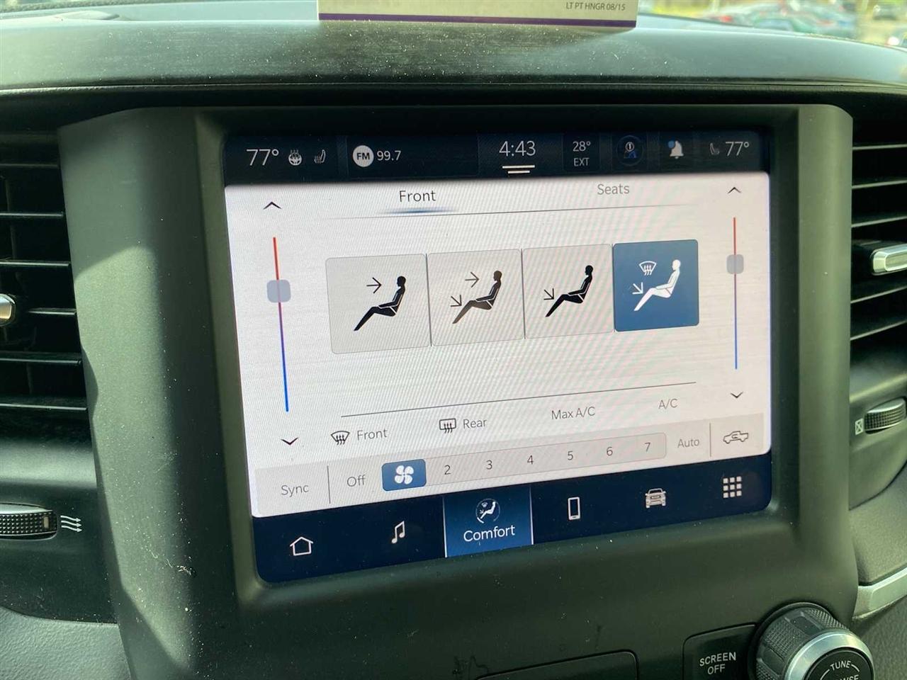 RAM 1500 Big Horn Crew Cab SWB 4WD 2023