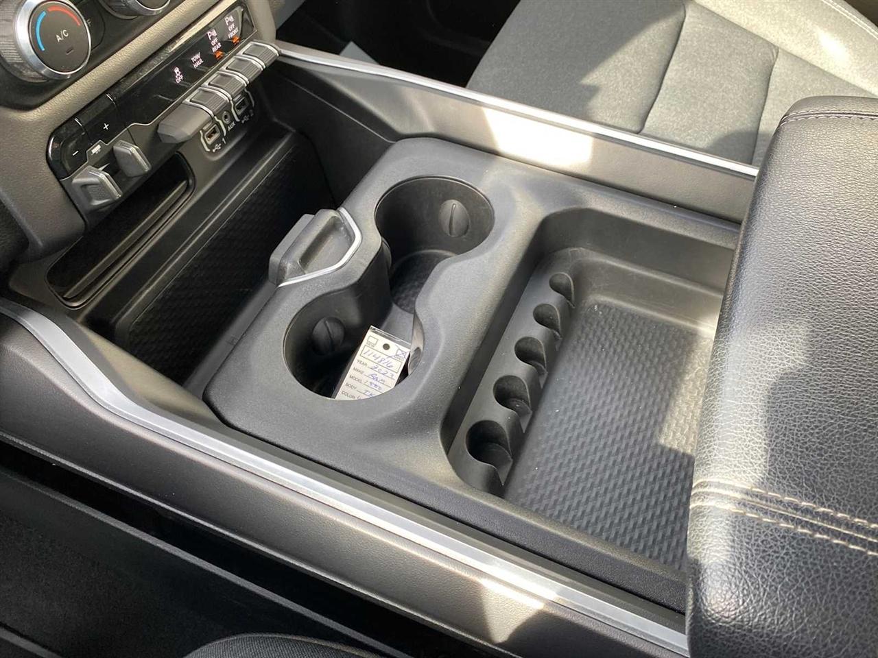 RAM 1500 Big Horn Crew Cab SWB 4WD 2023