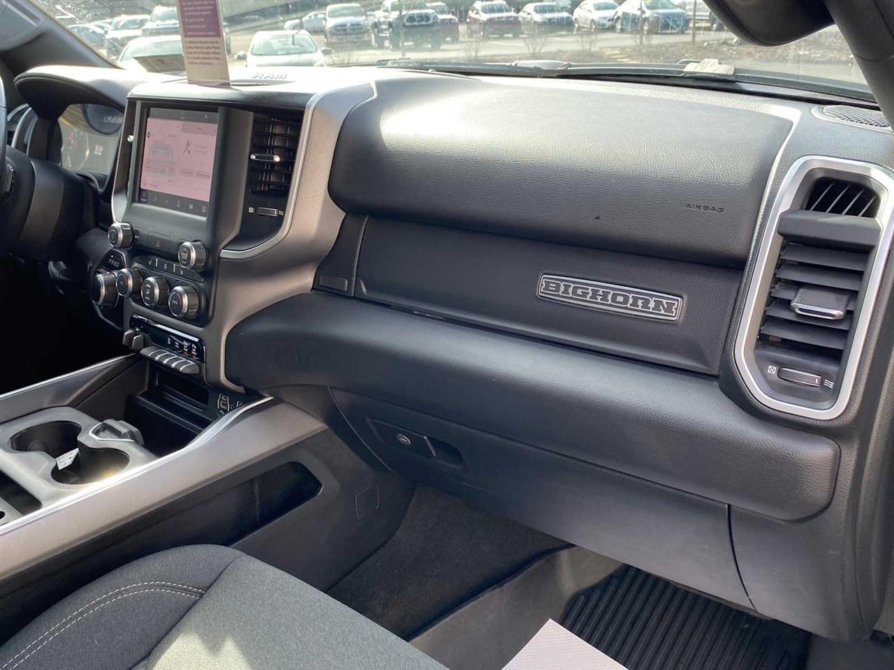 RAM 1500 Big Horn Crew Cab SWB 4WD 2023