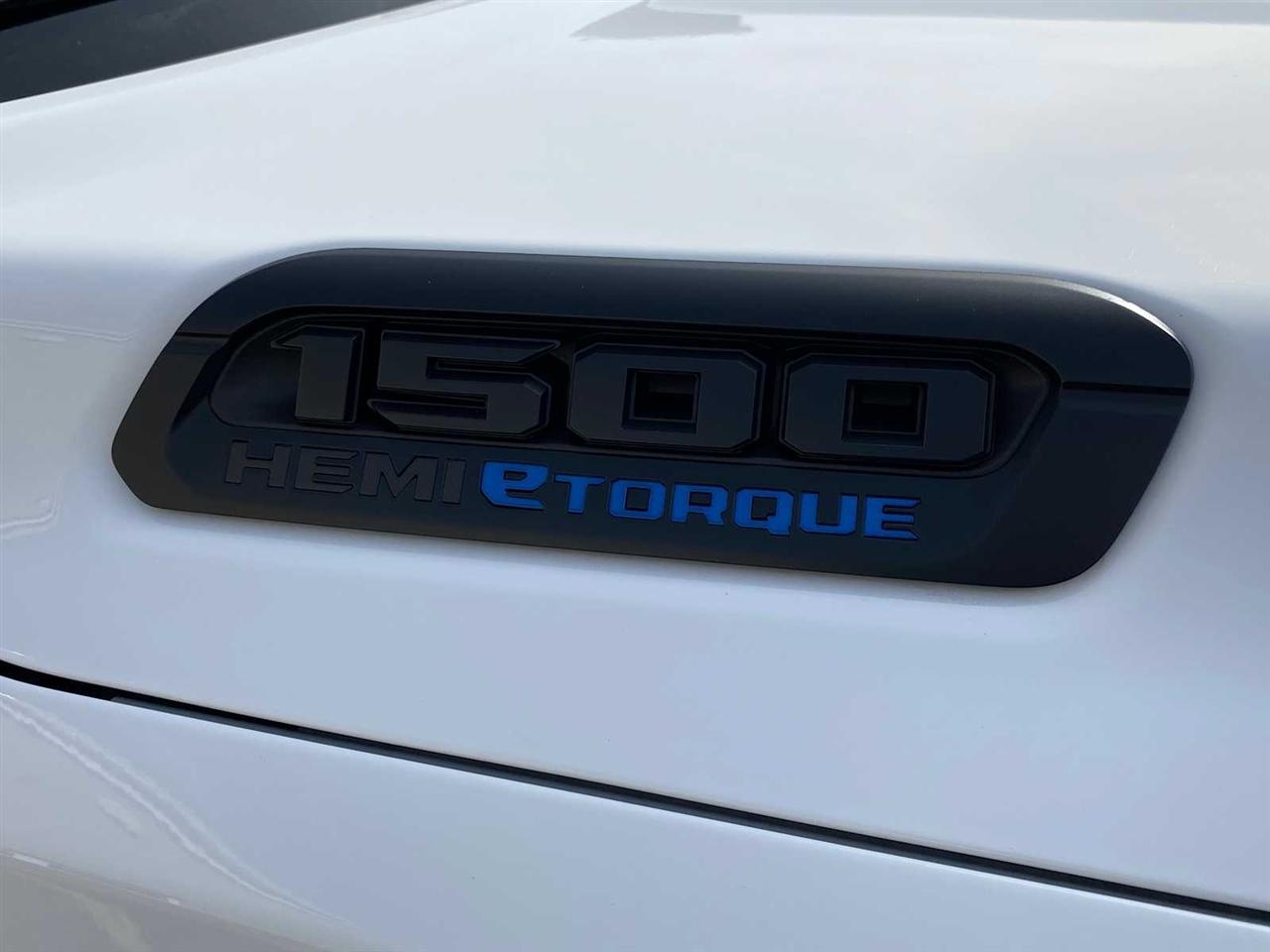 RAM 1500 Big Horn Crew Cab SWB 4WD 2023